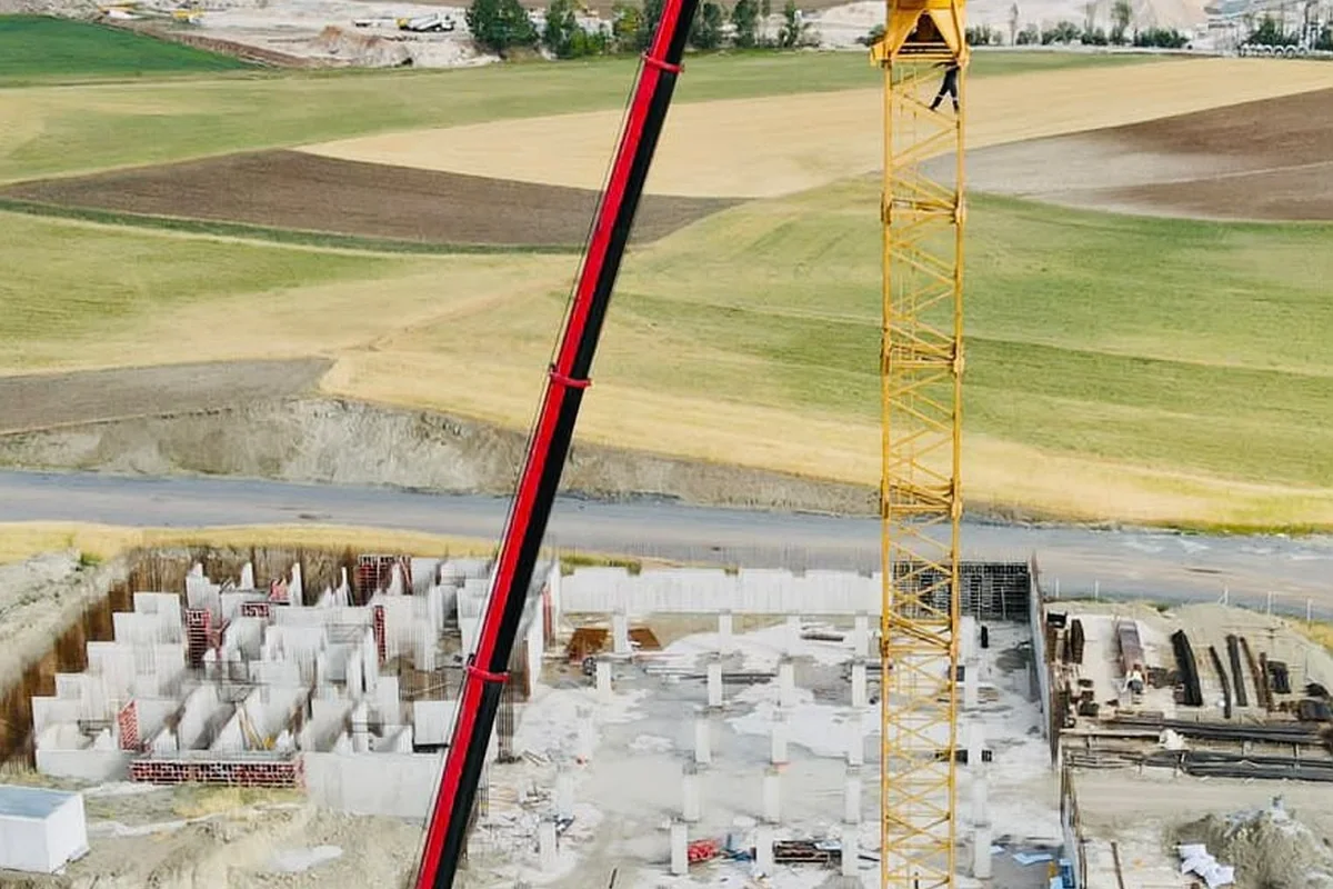 Ankara kule vinç montaj çalışması